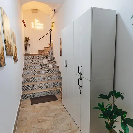 Apartament Vico12 - Doccia Al Centro Storico